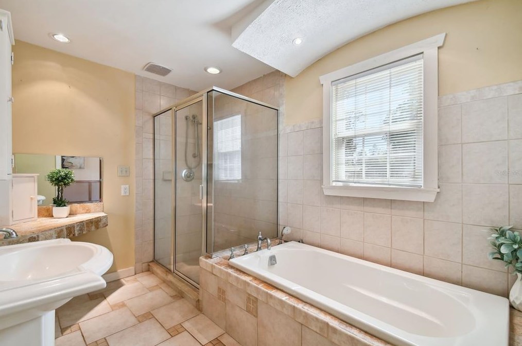 5691 Drexel Rd, Land O Lakes FL  34638-3010 exterior