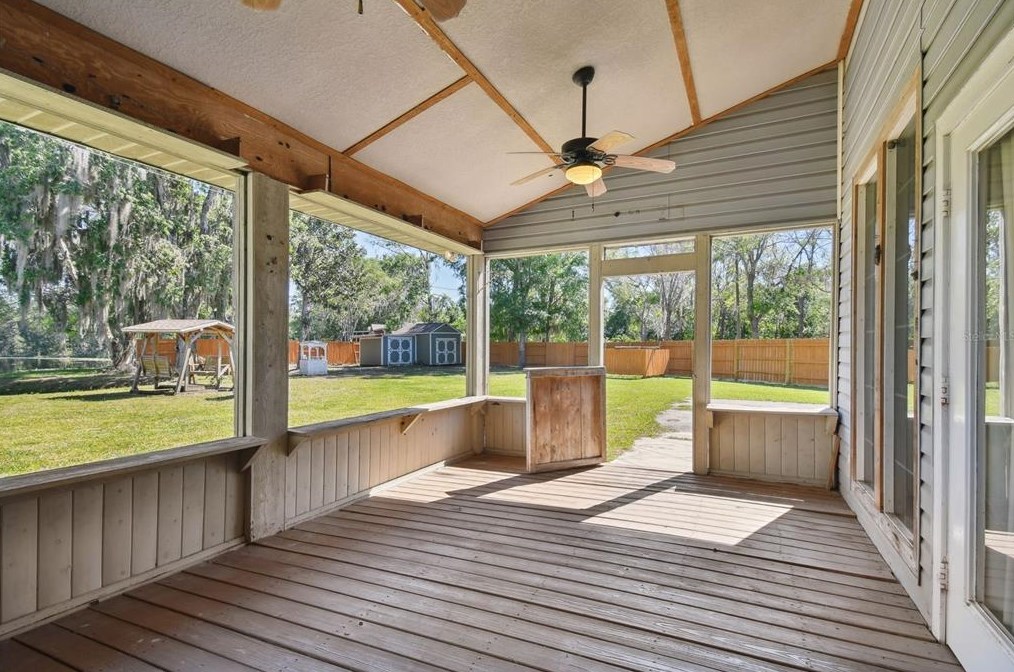 5691 Drexel Rd, Land O Lakes FL  34638-3010 exterior