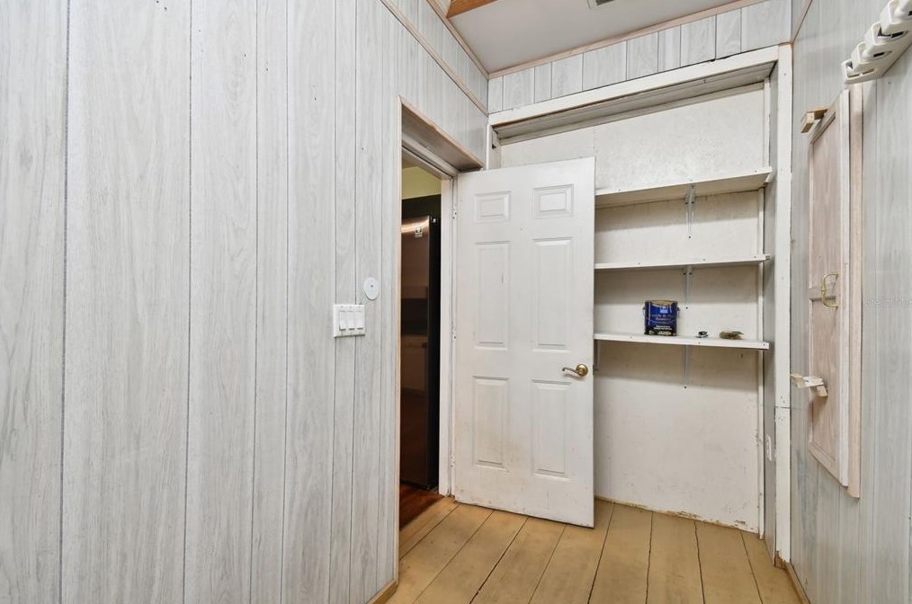 5691 Drexel Rd, Land O Lakes FL  34638-3010 exterior