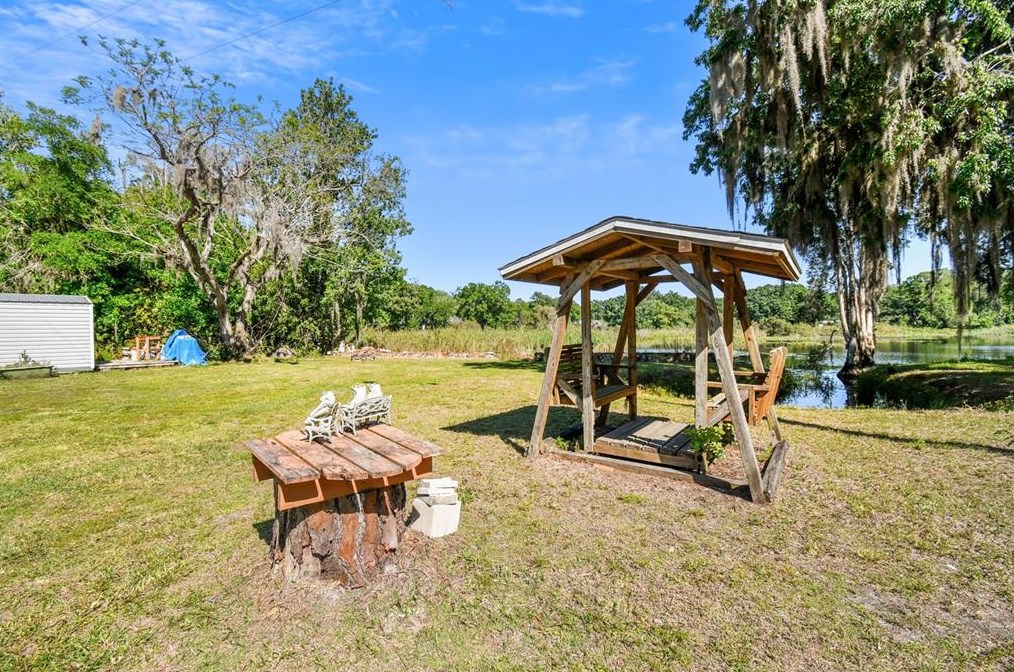 5691 Drexel Rd, Land O Lakes FL  34638-3010 exterior