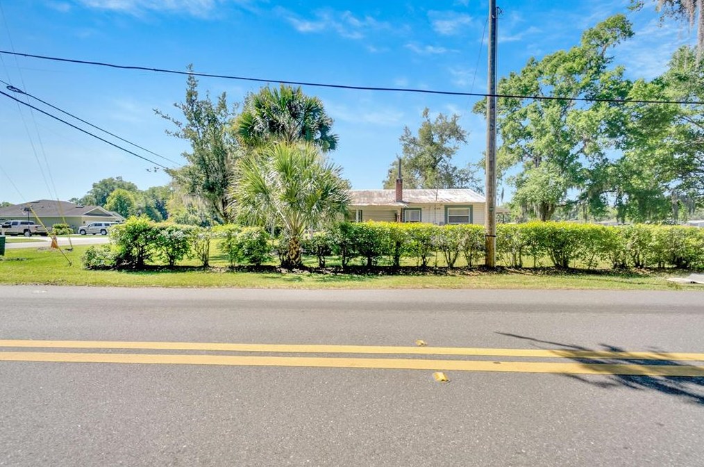 2707 Franklin St, Plant City FL  33563-8947 exterior