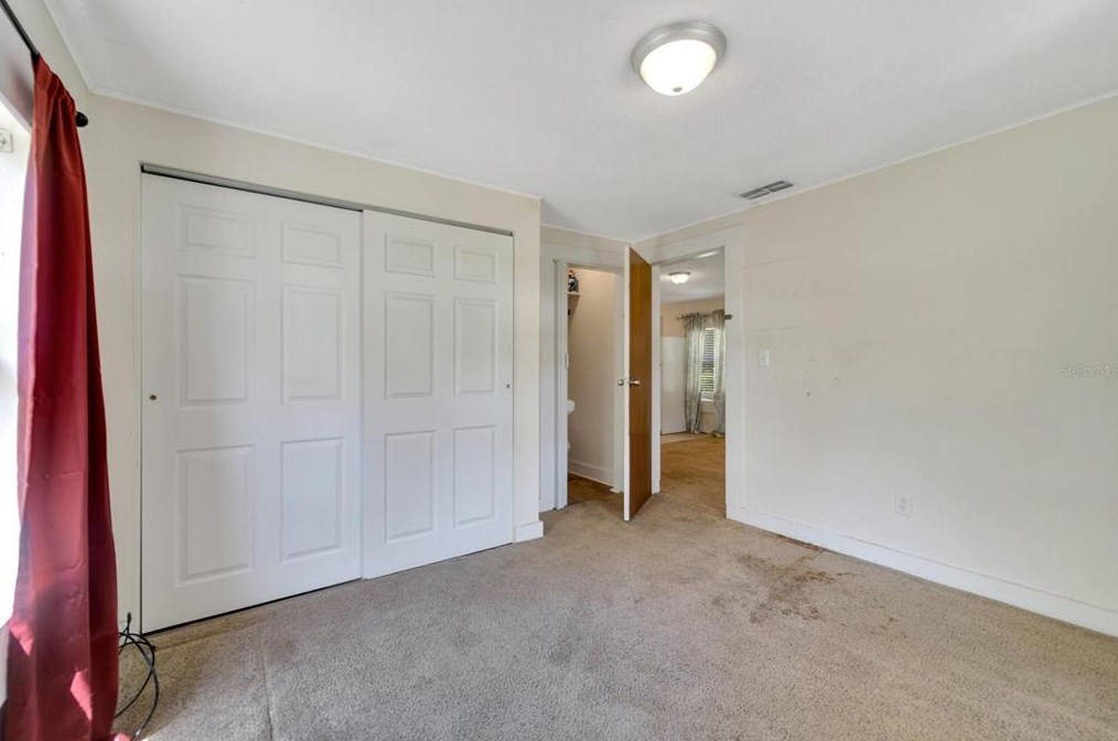 2707 Franklin St, Plant City FL  33563-8947 exterior