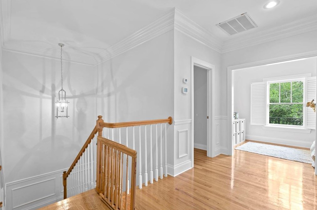 2108 Watrous Ave, Tampa FL  33606-3047 exterior