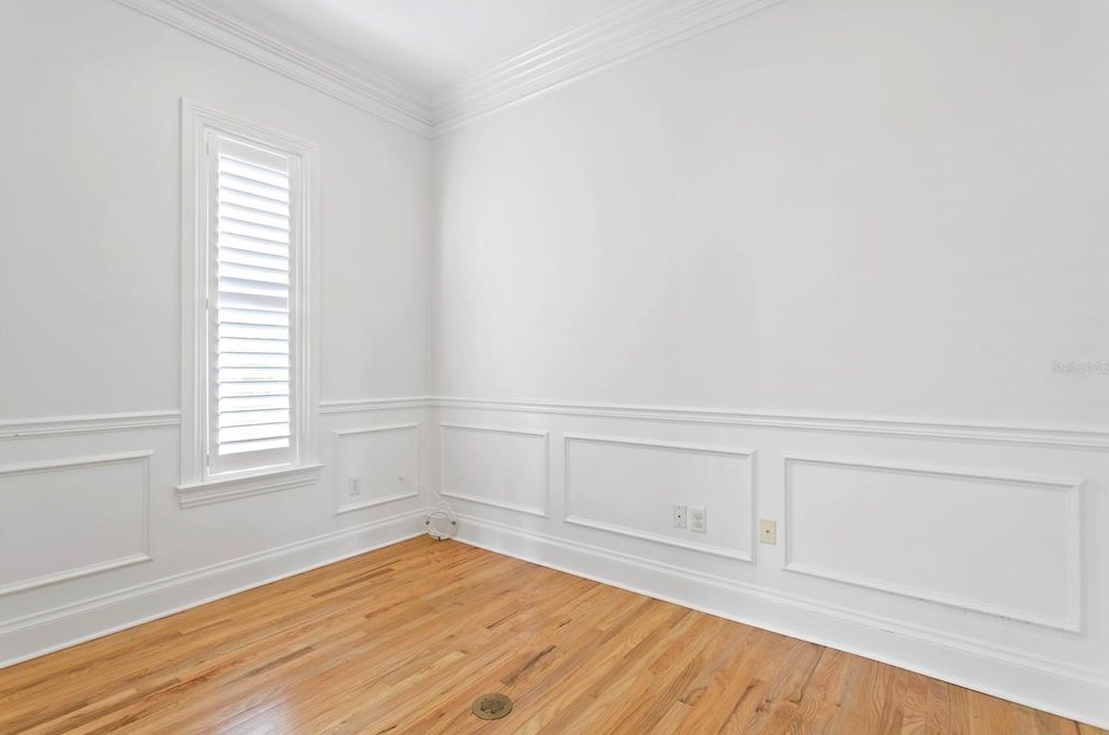 2108 Watrous Ave, Tampa FL  33606-3047 exterior