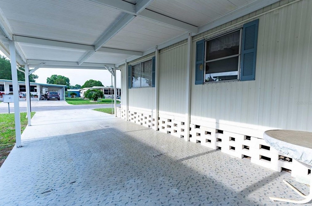 38449 Willoughby Dr, Zephyrhills FL  33540-6514 exterior