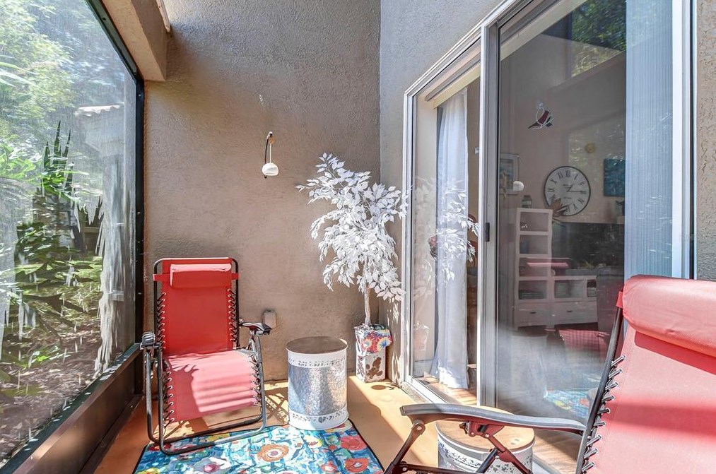 4933 Anniston Cir, Tampa, FL 33647-2310