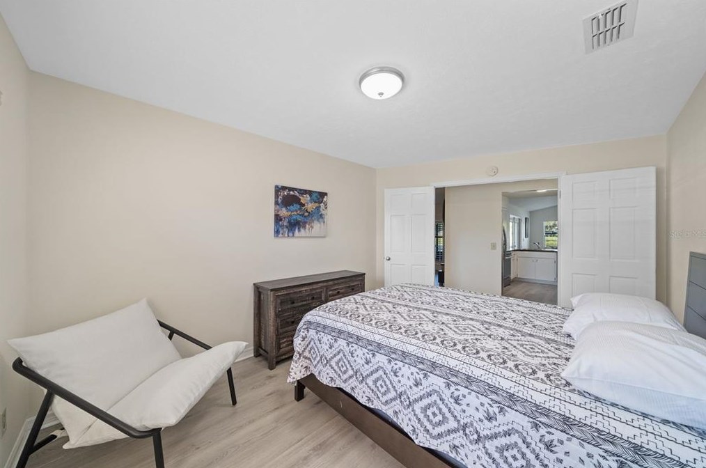 653 Timber Pond Dr, Brandon FL 33510-2937 exterior