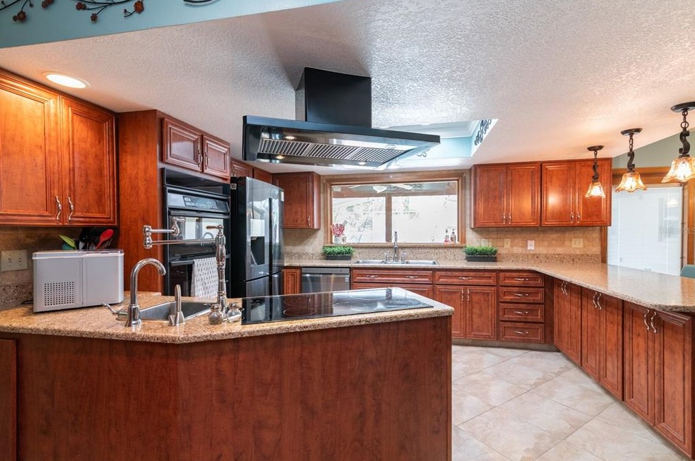 8723 D Mims Rd, Orlando FL 32818-8601 exterior