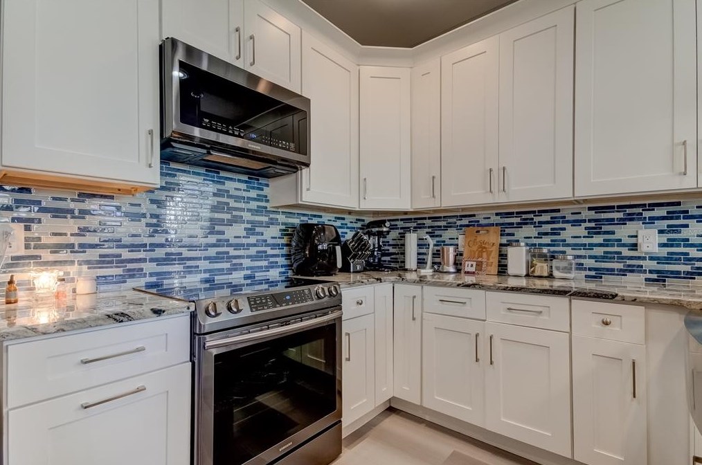 10302 Stone Moss Ave, Tampa FL 33647-3533 exterior