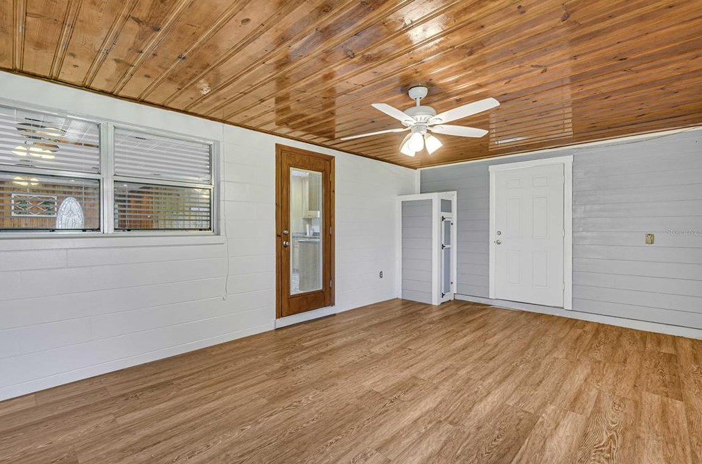 14748 Matt Barthle Rd, Dade City FL  33525-7332 exterior