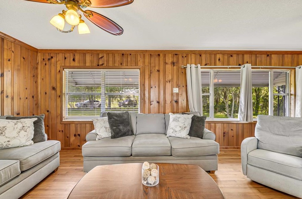 14748 Matt Barthle Rd, Dade City FL  33525-7332 exterior