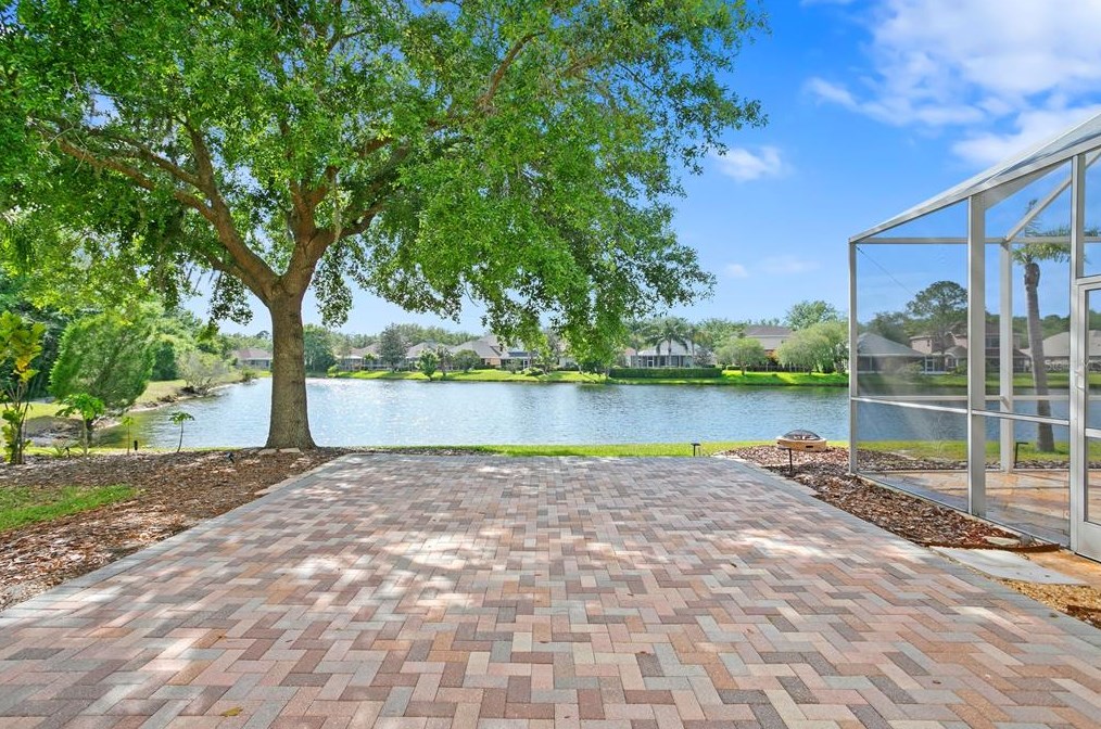 17922 Arbor Haven Dr, Tampa FL  33647-2917 exterior