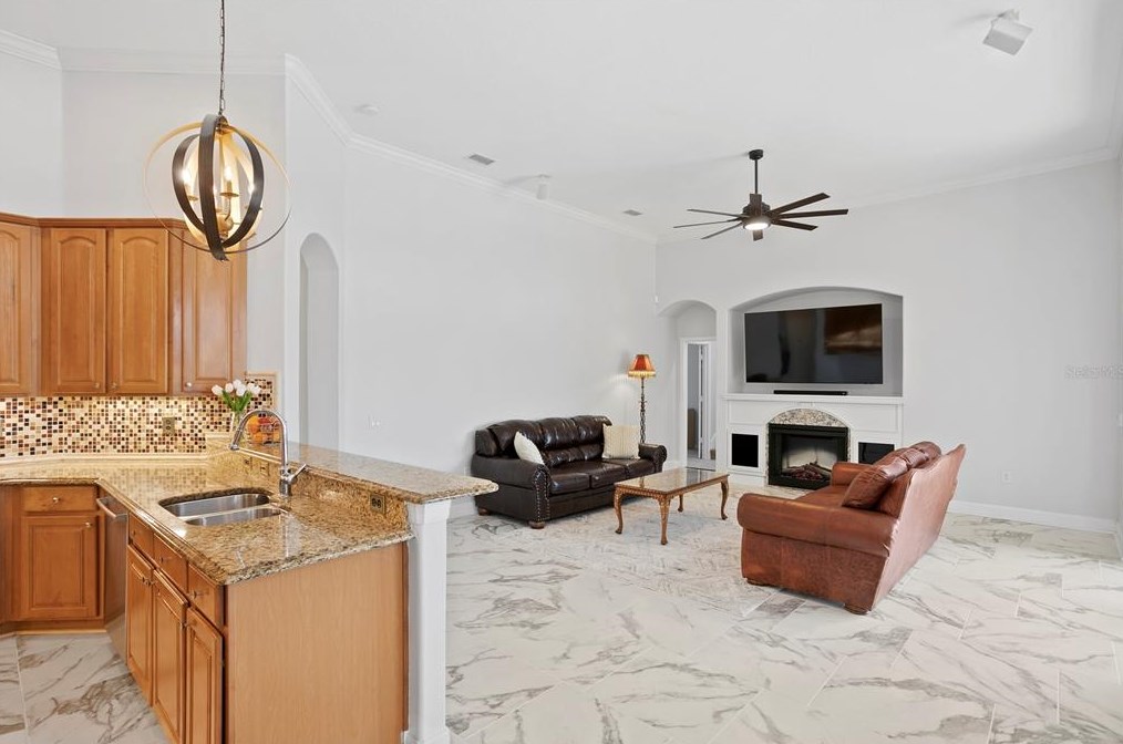 17922 Arbor Haven Dr, Tampa FL  33647-2917 exterior