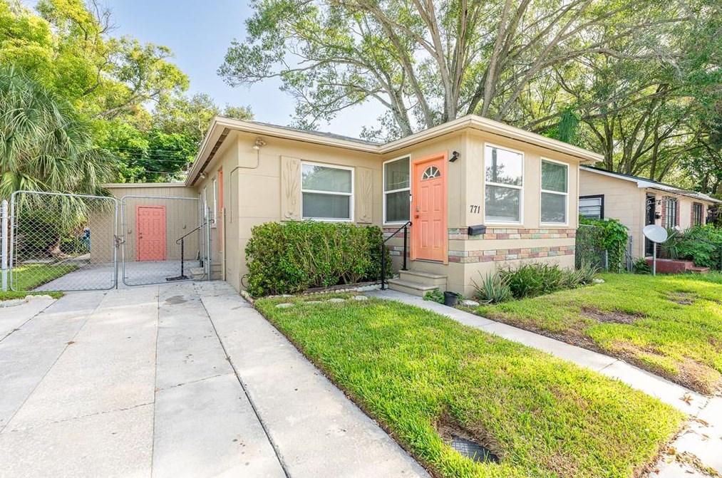 771 Paris Ave S, Saint Petersburg, FL 33701
