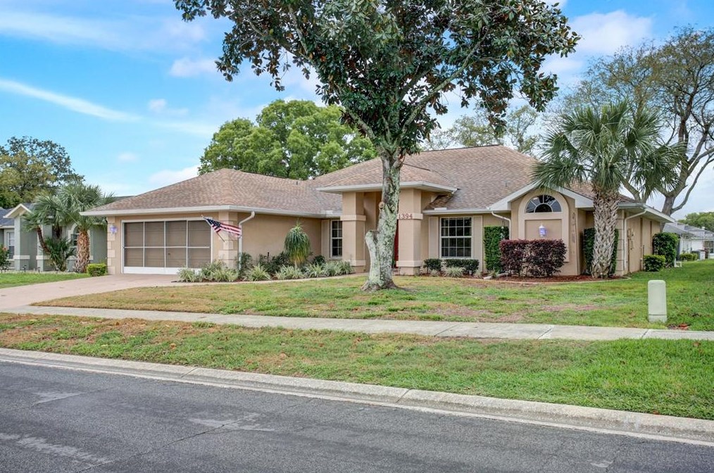 1394 Overland Dr, Brooksville, FL 34608-7455