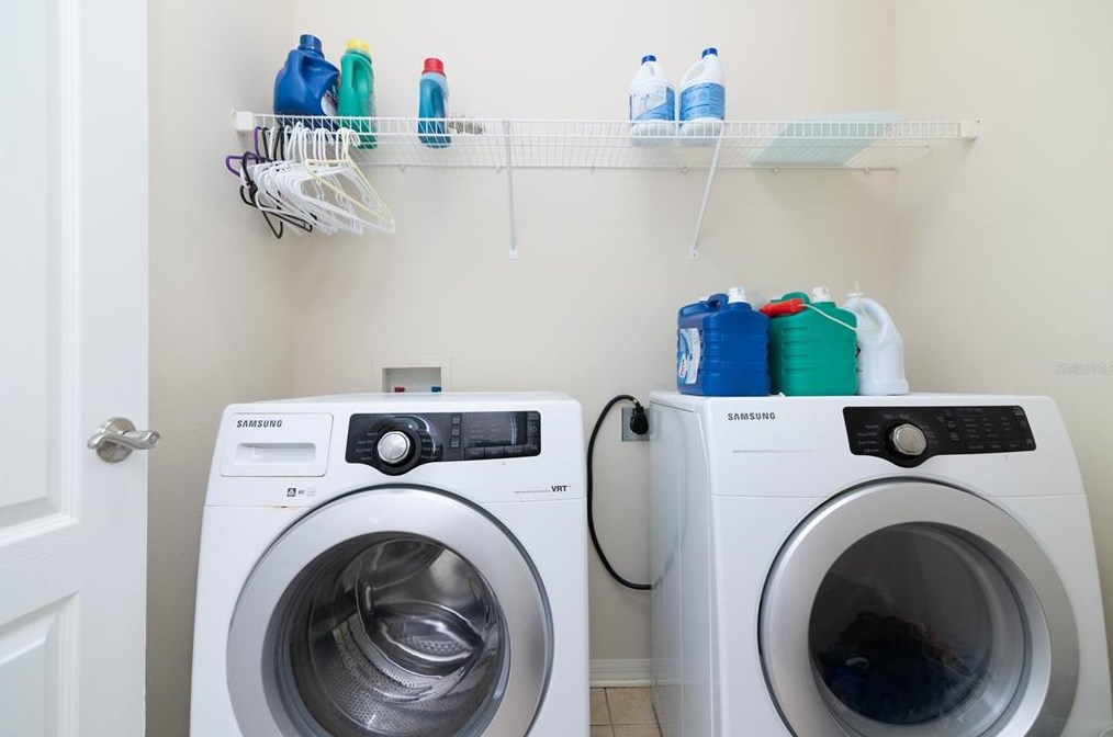 30618 Latourette Dr, Zephyrhills FL 33545-7012 exterior