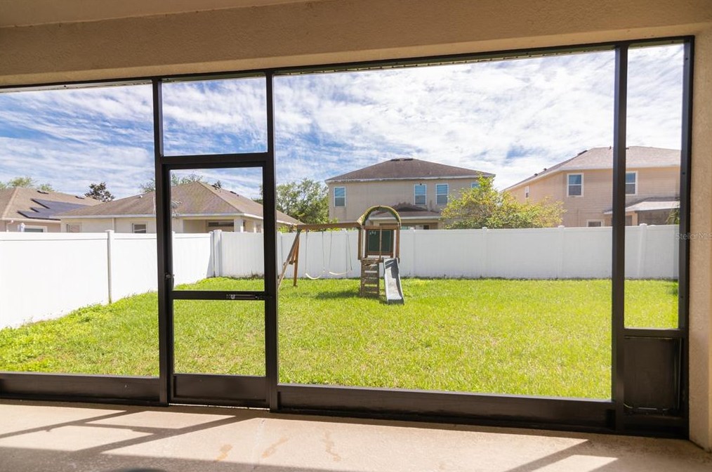 30618 Latourette Dr, Zephyrhills FL 33545-7012 exterior