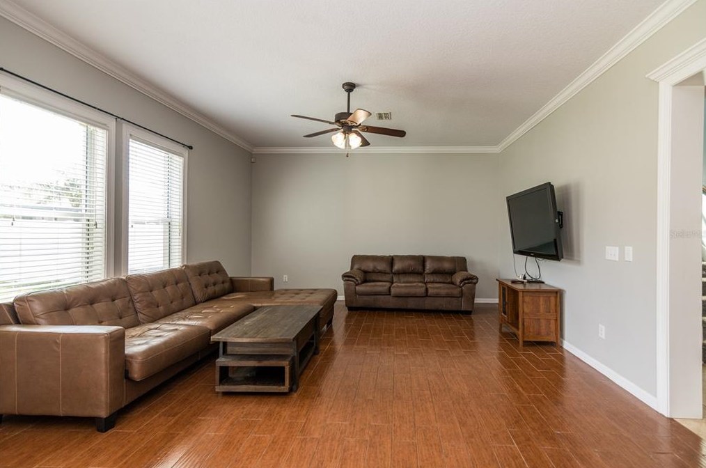 30618 Latourette Dr, Zephyrhills FL 33545-7012 exterior