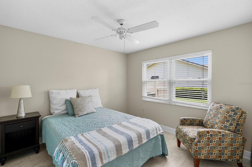 430 Cypress Creek Cir, Oldsmar FL  34677-2009 exterior