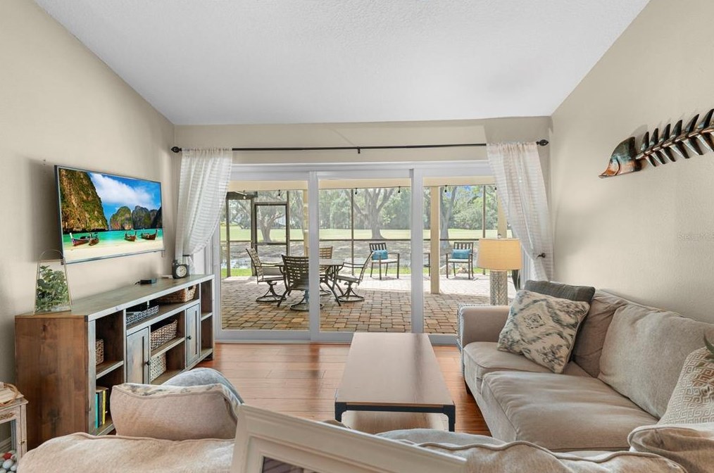 430 Cypress Creek Cir, Oldsmar FL  34677-2009 exterior