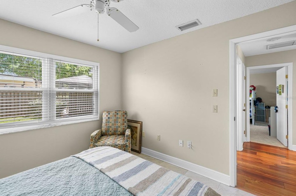 430 Cypress Creek Cir, Oldsmar FL  34677-2009 exterior