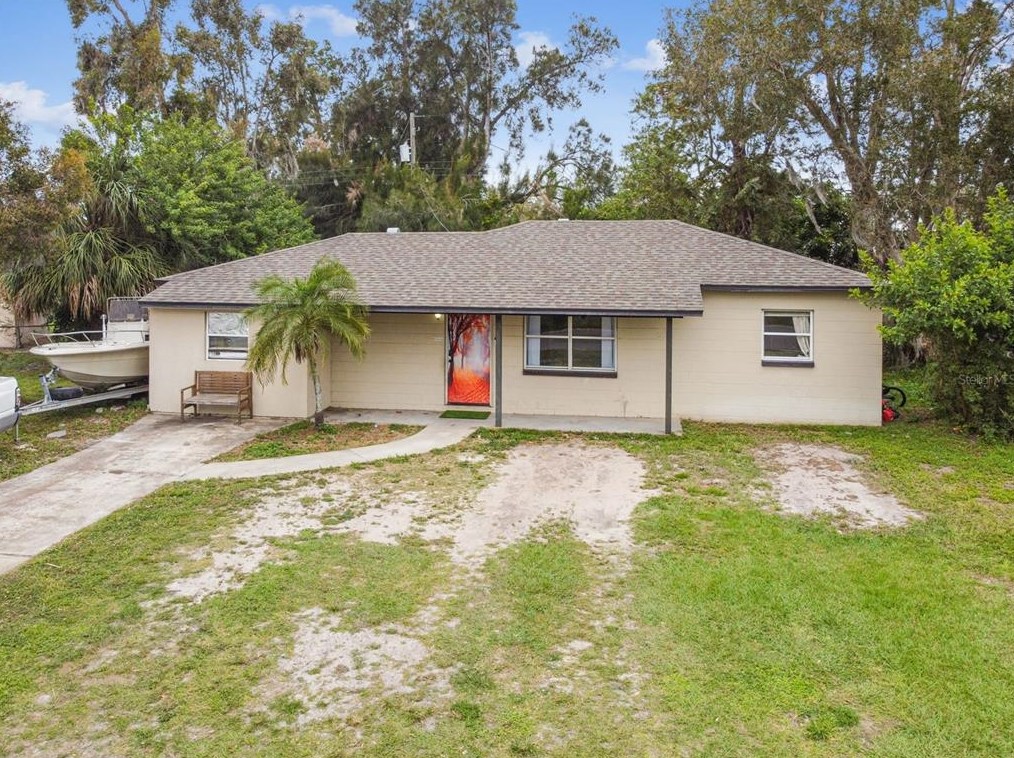 6004 Flora Terrace, Ruskin, FL 33572