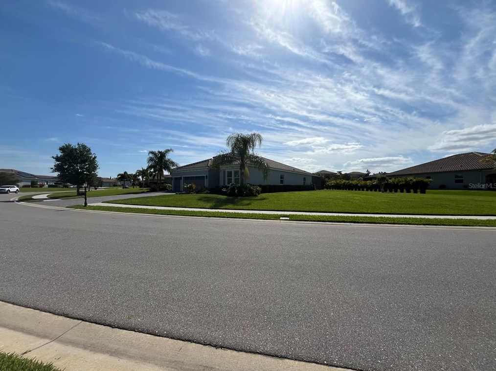 507 165th St, Bradenton FL  34212-3049 exterior