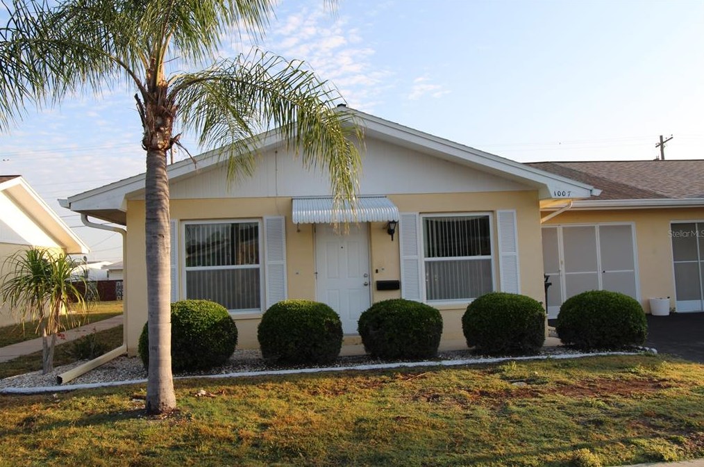 1007 Burbank Ct, Ruskin, FL 33573