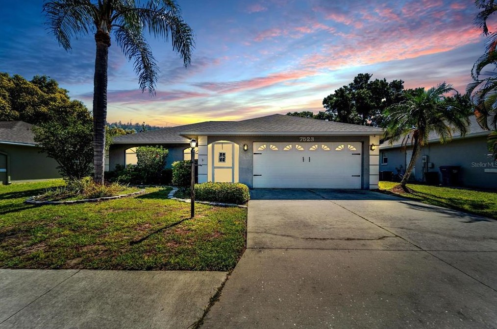 7523 42nd Ct E, Sarasota, FL 34243