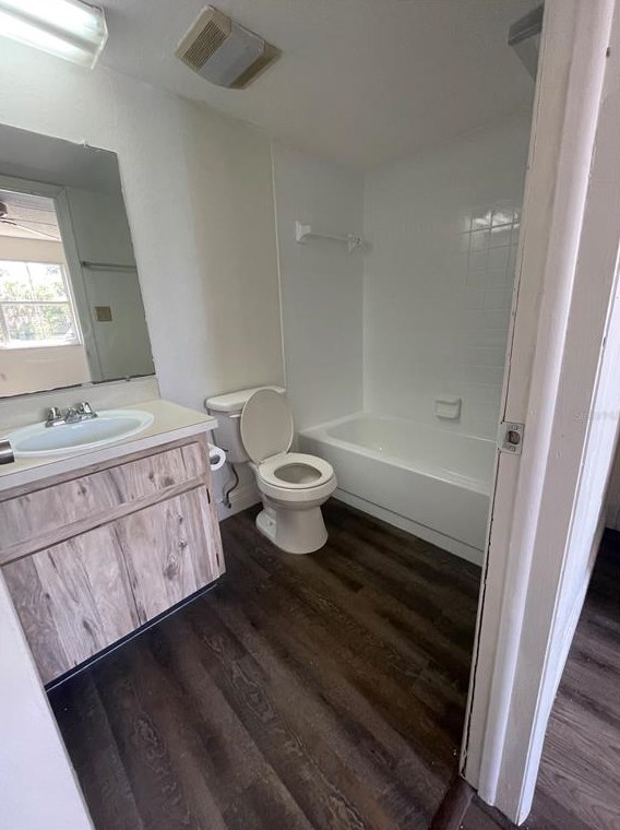 5048 Terrace Palms Cir, Tampa, FL 33617-5003