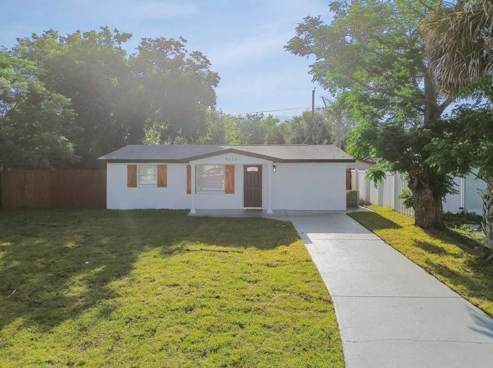 4523 Irene Loop, New Port Richey FL  34652-4842 exterior