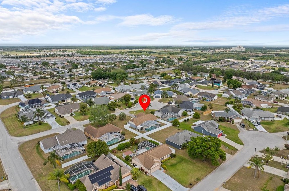 5625 Mandarin Ct, Davenport, FL 33896