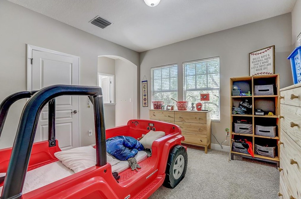 5933 Fishhawk Crossing Blvd, Lithia FL  33547-5885 exterior