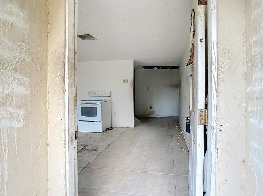 404 Citrus Ave, Nokomis, FL 34275-5130