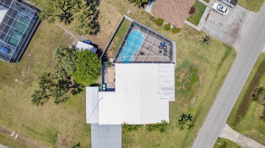 440 Leach Dr, Punta Gorda FL  33950-2950 exterior