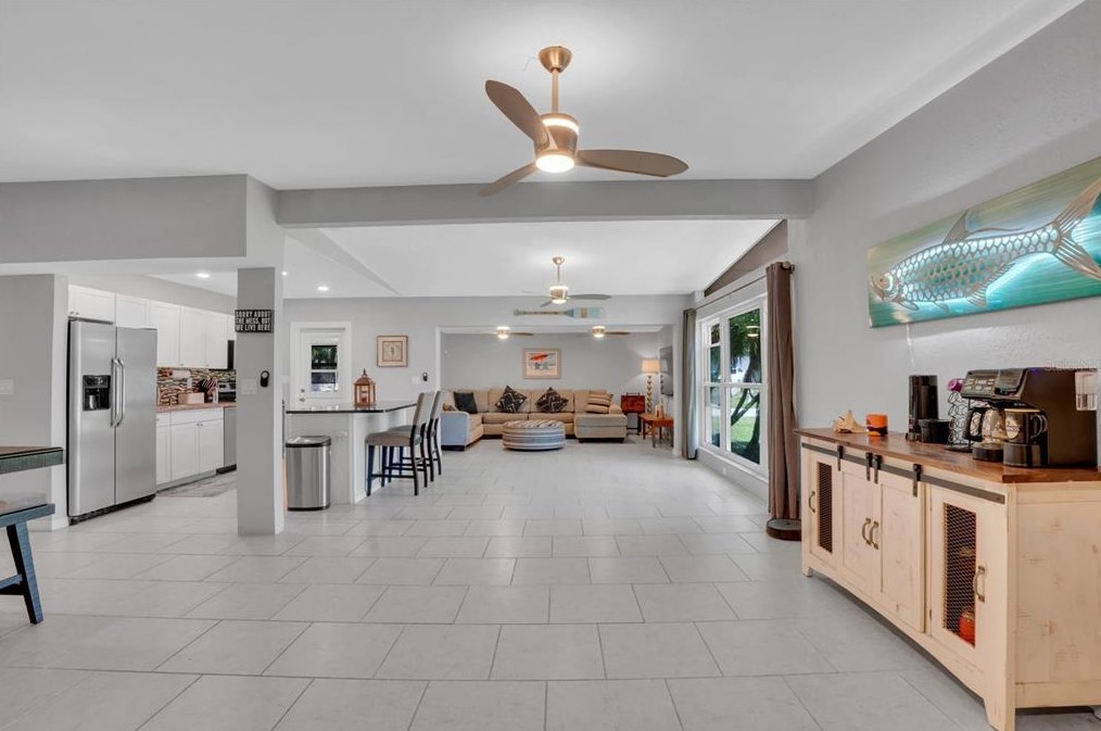 440 Leach Dr, Punta Gorda FL  33950-2950 exterior