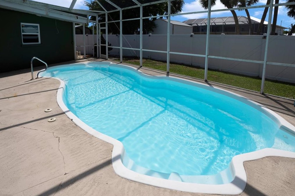 440 Leach Dr, Punta Gorda FL  33950-2950 exterior