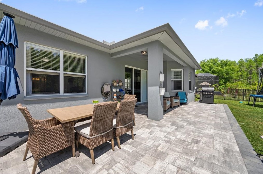 30526 Pecan Valley Loop, Zephyrhills FL  33543-6943 exterior