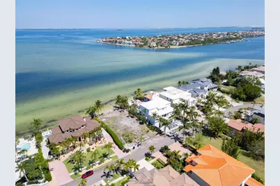 1013 Symphony Isles Boulevard, Apollo Beach, FL 33572 - Photo 4