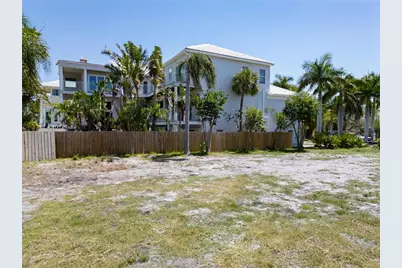 1013 Symphony Isles Boulevard, Apollo Beach, FL 33572 - Photo 42