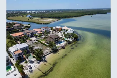 1013 Symphony Isles Boulevard, Apollo Beach, FL 33572 - Photo 14