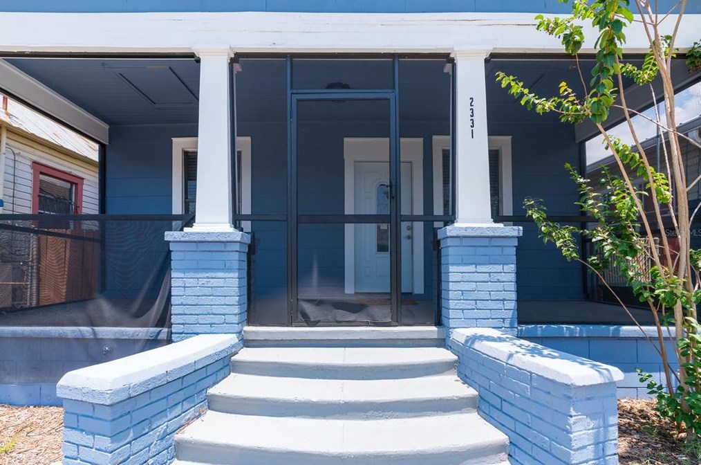 2331 Union St, Tampa FL  33607-3422 exterior