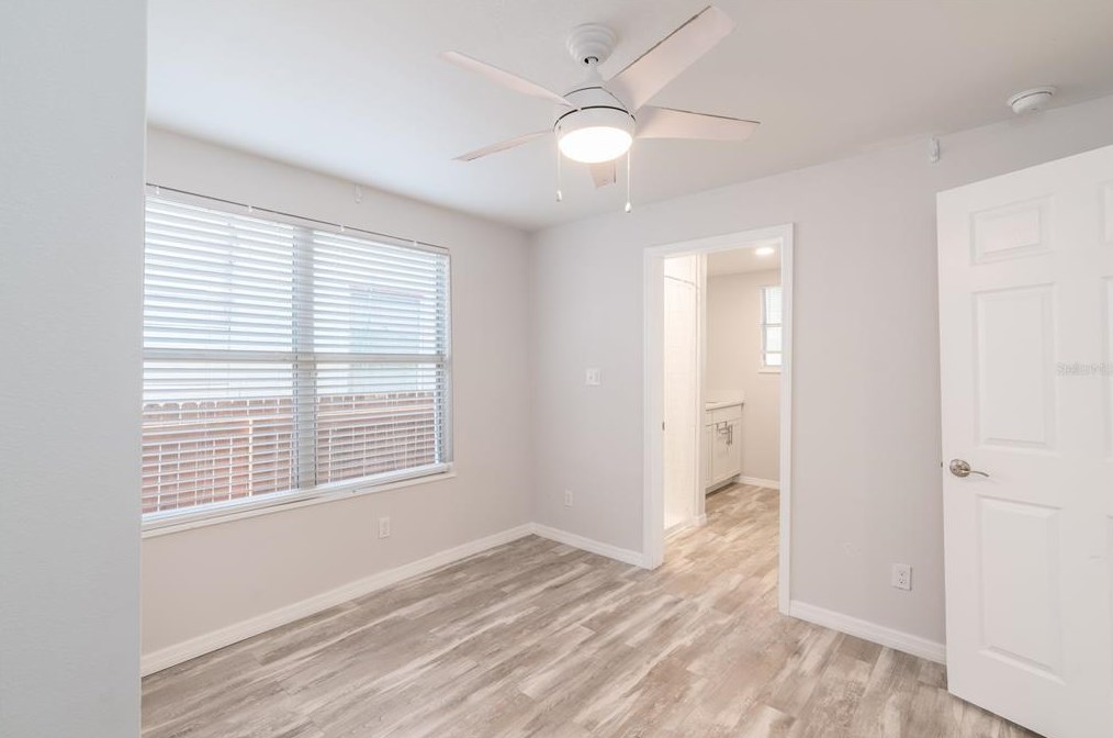 2331 Union St, Tampa FL  33607-3422 exterior