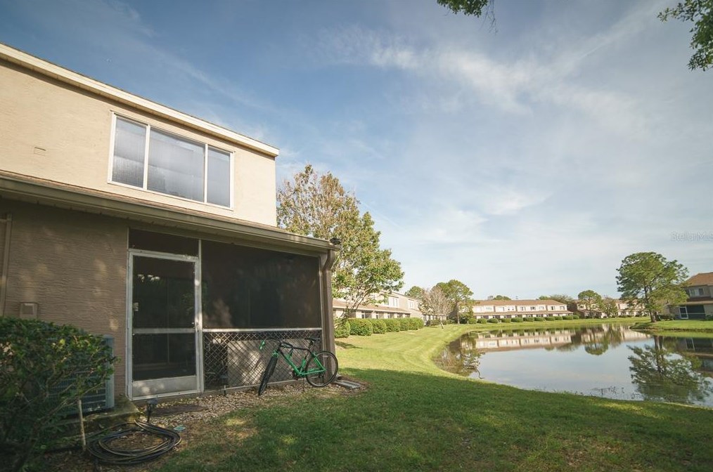 5941 Bayside Key Dr, Tampa FL  33615-4282 exterior