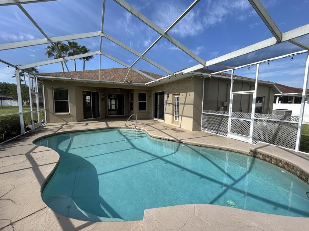 25221 Conestoga Dr, Land O Lakes FL  34639-9524 exterior