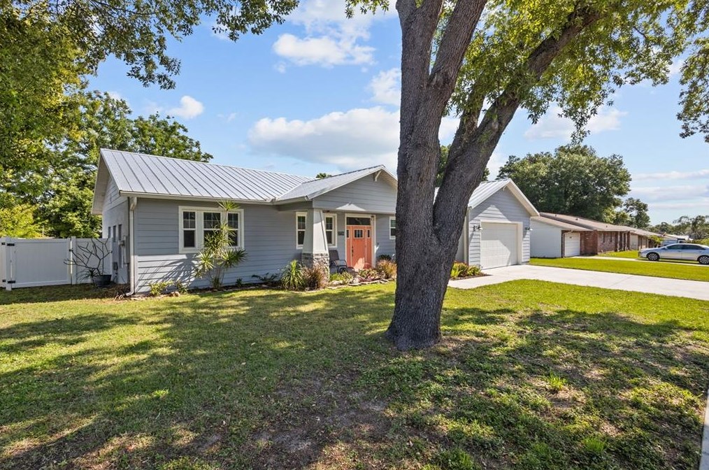 2338 Merrily Cir S, Seffner, FL 33584
