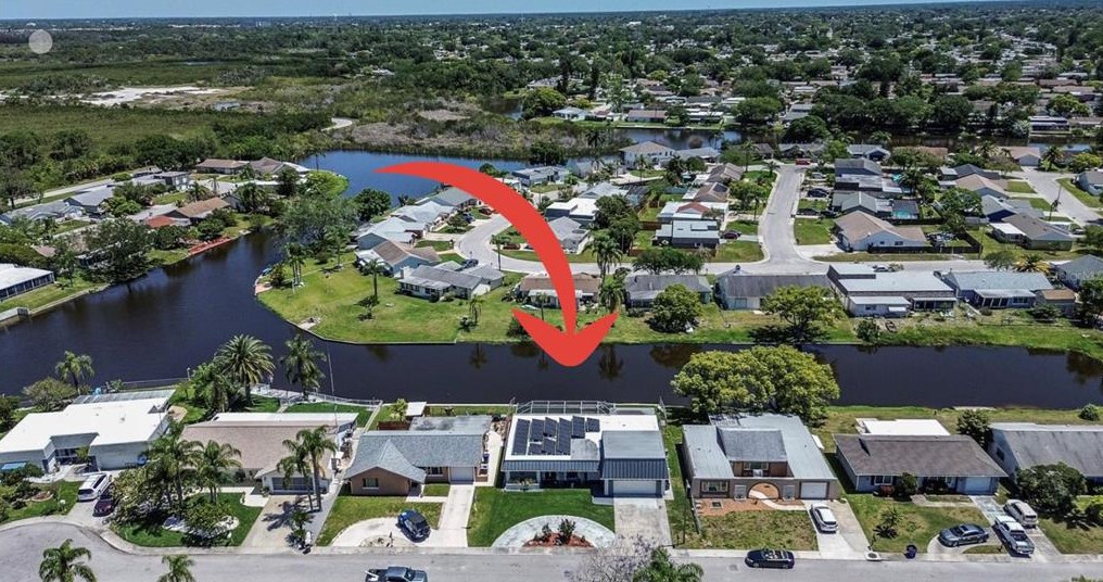 3610 Delta Pl, Tarpon Springs, FL 34691-1107