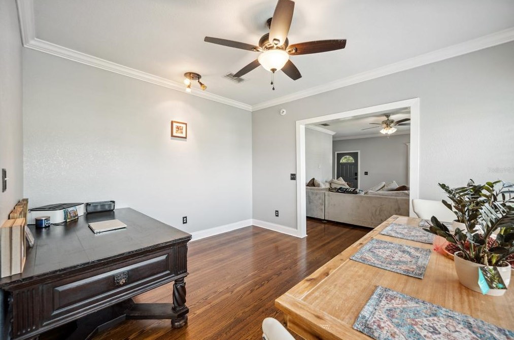 240 Parkwood Ave, Bartow FL  33830-4250 exterior