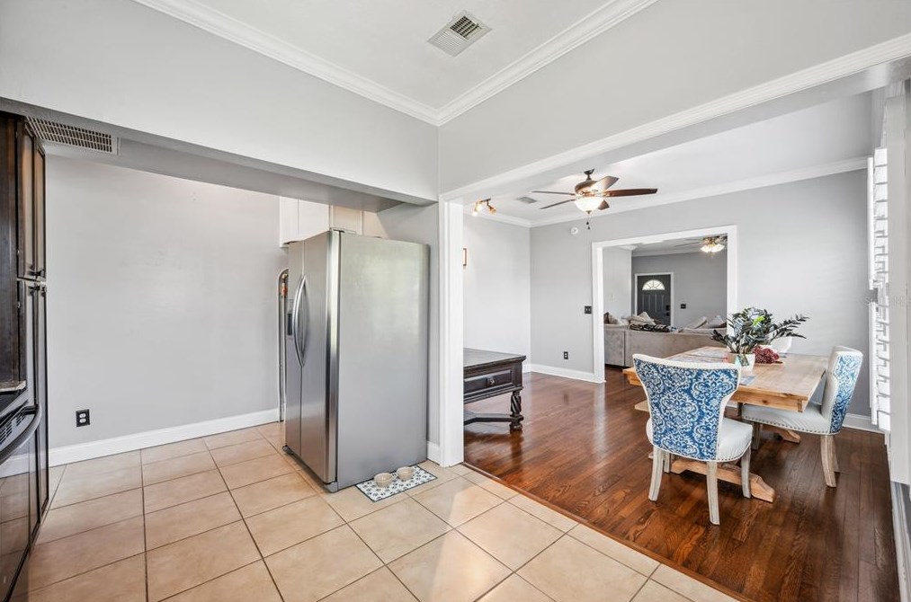240 Parkwood Ave, Bartow FL  33830-4250 exterior