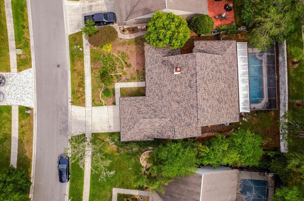 1437 Shell Flower Dr, Brandon FL  33511-8370 exterior